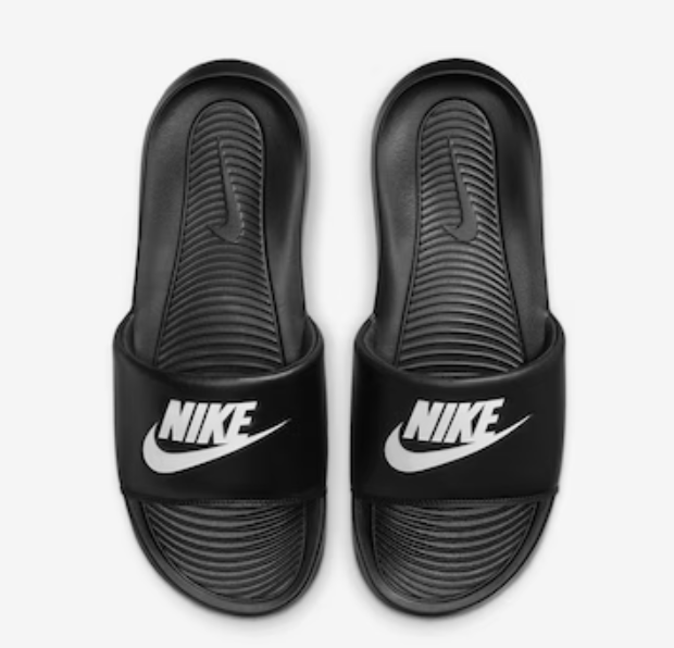Chinelo Nike Victori One Masculino - Vista 4